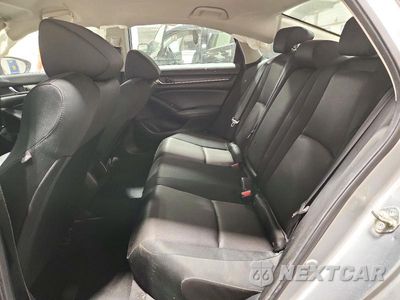 Zdjęcie 10 z 12 samochodu: 2018 HONDA ACCORD HYBRID VIN:1HGCV3F1XJA012217 - miniatura
