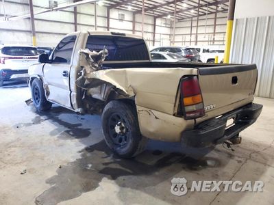 Drugie zdjęcie samochodu z przodu: 2004 GMC NEW SIERRA C1500 VIN:1GTEC14X14Z213938 - miniatura