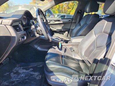 Zdjęcie 7 z 13 samochodu: 2015 PORSCHE MACAN S VIN:WP1AB2A58FLB59696 - miniatura