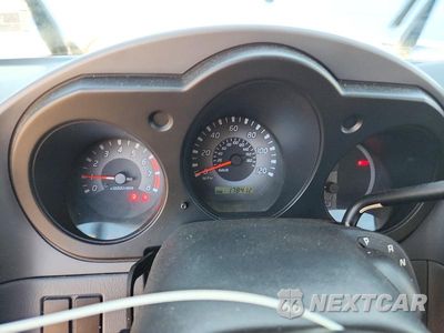 Zdjęcie 9 z 12 samochodu: 2003 NISSAN FRONTIER STANDARD VIN:1N6DD26T83C424593 - miniatura
