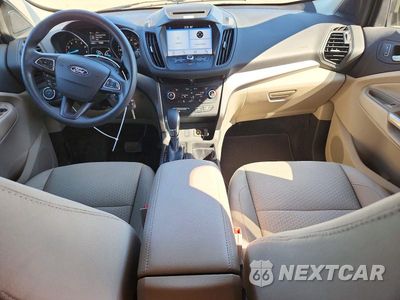 Zdjęcie 8 z 14 samochodu: 2018 FORD ESCAPE SE VIN:1FMCU0GD2JUA21559 - miniatura