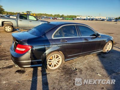 Trzecie zdjęcie samochodu z tyłu: 2012 MERCEDES-BENZ C 300 4MATIC VIN:WDDGF8BB8CR211320 - miniatura