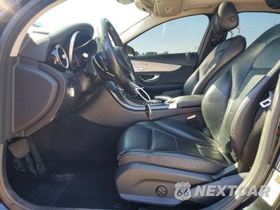 Zdjęcie 7 z 12 samochodu: 2016 MERCEDES-BENZ C 300 4MATIC VIN:55SWF4KB2GU144416 - miniatura
