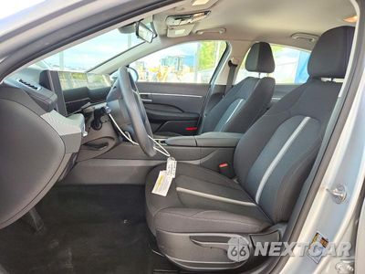 Zdjęcie 7 z 12 samochodu: 2026 HYUNDAI SONATA HYBRID BLUE VIN:KMHL24JJ1TA180962 - miniatura