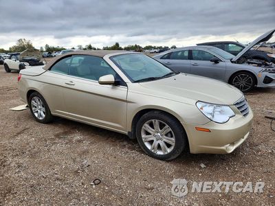 Czwarte zdjęcie samochodu z boku: 2010 CHRYSLER SEBRING TOURING VIN:1C3BC5EDXAN116212 - miniatura