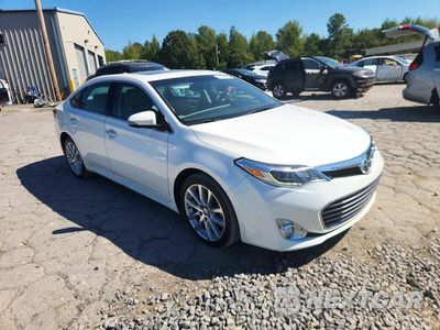 Czwarte zdjęcie samochodu z boku: 2015 TOYOTA AVALON LIMITED VIN:4T1BK1EB1FU175387 - miniatura