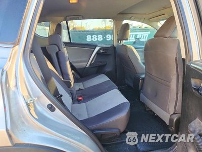 Zdjęcie 11 z 14 samochodu: 2014 TOYOTA RAV4 XLE VIN:2T3RFREV1EW210950 - miniatura