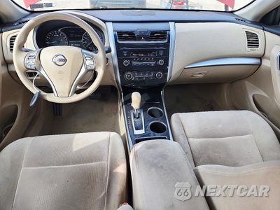 Zdjęcie 8 z 12 samochodu: 2013 NISSAN ALTIMA 2.5 VIN:1N4AL3AP7DC110787 - miniatura