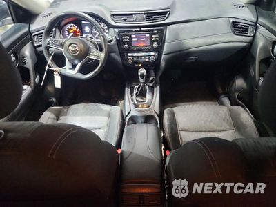 Zdjęcie 8 z 13 samochodu: 2017 NISSAN ROGUE SV VIN:KNMAT2MT1HP594029 - miniatura