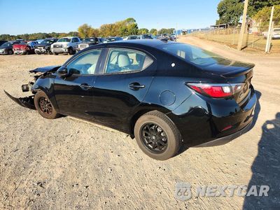 Drugie zdjęcie samochodu z przodu: 2019 TOYOTA YARIS LE VIN:3MYDLBYVXKY528577 - miniatura