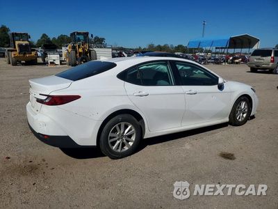 Trzecie zdjęcie samochodu z tyłu: 2025 TOYOTA CAMRY LE VIN:4T1DAACK4SU143901 - miniatura