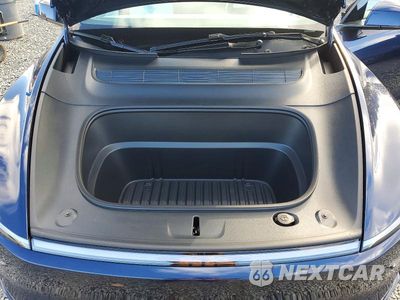 Zdjęcie 12 z 13 samochodu: 2026 TESLA MODEL Y VIN:7SAYGDEE6TF730353 - miniatura