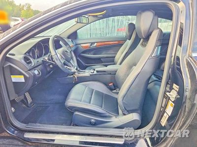 Zdjęcie 7 z 12 samochodu: 2014 MERCEDES-BENZ C 350 4MATIC VIN:WDDGJ8JB4EG185572 - miniatura
