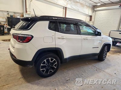 Trzecie zdjęcie samochodu z tyłu: 2019 JEEP COMPASS TRAILHAWK VIN:3C4NJDDB0KT627678 - miniatura