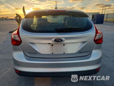 Zdjęcie 6 z 13 samochodu: 2013 FORD FOCUS BEV VIN:1FADP3R49DL165303 - miniatura