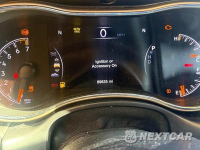Zdjęcie 8 z 10 samochodu: 2017 JEEP GRAND CHEROKEE OVERLAND VIN:1C4RJFCG4HC751113 - miniatura