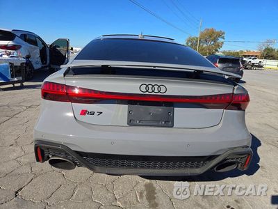 Zdjęcie 6 z 12 samochodu: 2022 AUDI RS7 VIN:WUAPCBF23NN900365 - miniatura