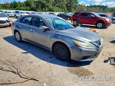 Czwarte zdjęcie samochodu z boku: 2016 NISSAN ALTIMA 2.5 S VIN:1N4AL3AP6GC216216 - miniatura