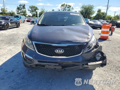 Piąte zdjęcie samochodu w środku: 2016 KIA SPORTAGE EX VIN:KNDPC3AC9G7846838 - miniatura