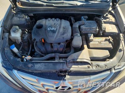 Zdjęcie 11 z 12 samochodu: 2013 HYUNDAI SONATA SE VIN:5NPEC4AC4DH525729 - miniatura