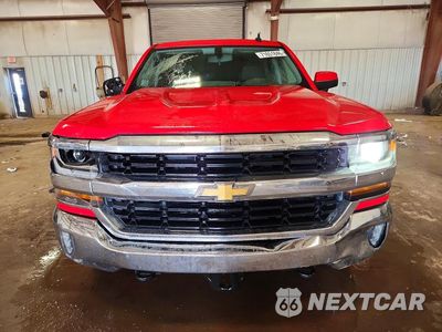 Piąte zdjęcie samochodu w środku: 2017 CHEVROLET SILVERADO K1500 LT VIN:1GCVKREC9HZ234281 - miniatura