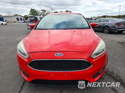 Piąte zdjęcie samochodu w środku: 2015 FORD FOCUS SE VIN:1FADP3F29FL272714 - miniatura