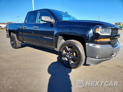 Czwarte zdjęcie samochodu z boku: 2016 CHEVROLET SILVERADO K1500 VIN:1GCVKNEH9GZ408224 - miniatura