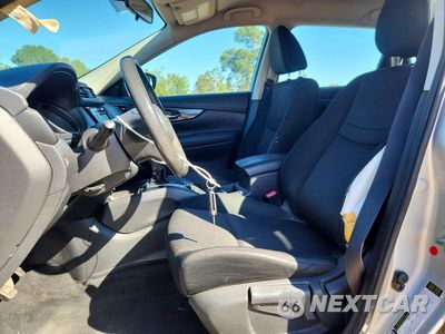 Zdjęcie 7 z 13 samochodu: 2018 NISSAN ROGUE S VIN:KNMAT2MV3JP502720 - miniatura