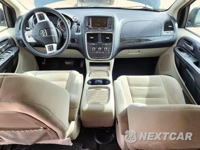 Zdjęcie 8 z 13 samochodu: 2014 DODGE GRAND CARAVAN SXT VIN:2C4RDGCG9ER404599 - miniatura
