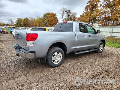 Trzecie zdjęcie samochodu z tyłu: 2012 TOYOTA TUNDRA DOUBLE CAB SR5 VIN:5TFUY5F1XCX216604 - miniatura