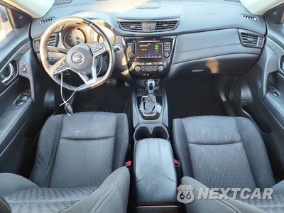 Zdjęcie 8 z 13 samochodu: 2020 NISSAN ROGUE SV VIN:JN8AT2MV0LW116821 - miniatura