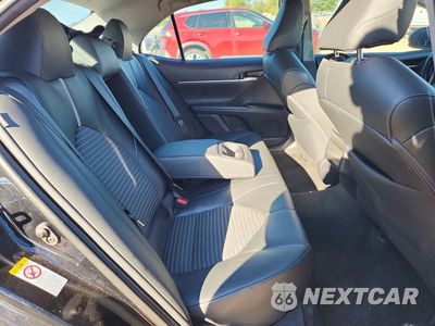 Zdjęcie 10 z 12 samochodu: 2018 TOYOTA CAMRY SE VIN:4T1B11HK1JU655243 - miniatura