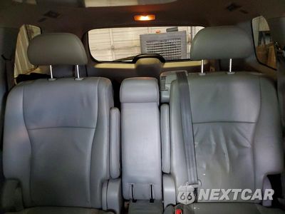 Zdjęcie 10 z 13 samochodu: 2011 TOYOTA HIGHLANDER LIMITED VIN:5TDYK3EH8BS042820 - miniatura