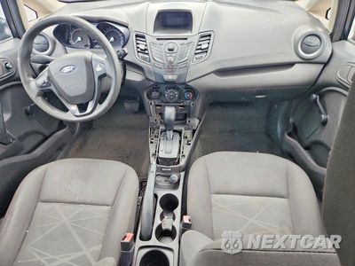 Zdjęcie 8 z 13 samochodu: 2014 FORD FIESTA S VIN:3FADP4TJ1EM177286 - miniatura