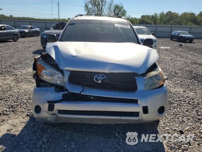 Piąte zdjęcie samochodu w środku: 2008 TOYOTA RAV4 BASE VIN:JTMZD35V385110668 - miniatura