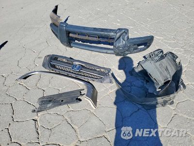 Zdjęcie 13 z 14 samochodu: 2005 HONDA PILOT EXL VIN:2HKYF18785H570539 - miniatura