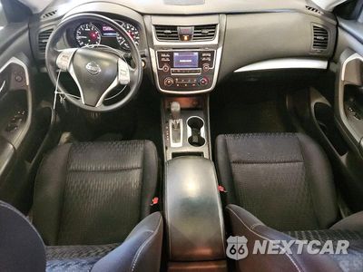 Zdjęcie 8 z 12 samochodu: 2016 NISSAN ALTIMA 2.5 S VIN:1N4AL3AP4GC232785 - miniatura