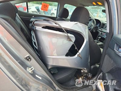 Zdjęcie 10 z 12 samochodu: 2018 HYUNDAI ELANTRA SE VIN:KMHD74LF9JU477813 - miniatura