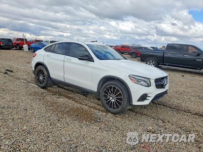 Czwarte zdjęcie samochodu z boku: 2018 MERCEDES-BENZ GLC COUPE 300 4MATIC VIN:WDC0J4KBXJF431389 - miniatura