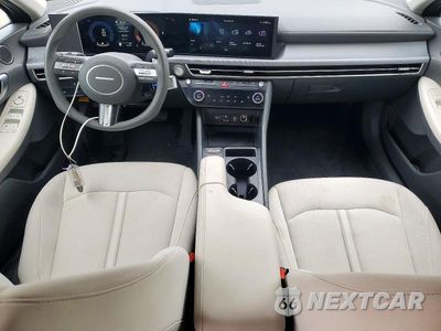 Zdjęcie 8 z 12 samochodu: 2025 HYUNDAI SONATA SEL VIN:KMHL64JA0SA474050 - miniatura