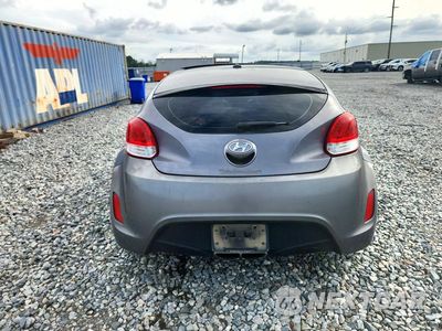 Zdjęcie 6 z 12 samochodu: 2017 HYUNDAI VELOSTER VALUE EDITION VIN:KMHTC6AD7HU313183 - miniatura