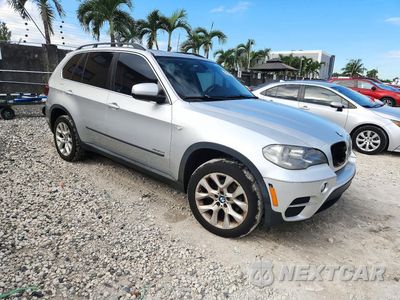 Czwarte zdjęcie samochodu z boku: 2013 BMW X5 XDRIVE35I VIN:5UXZV4C57D0E12897 - miniatura