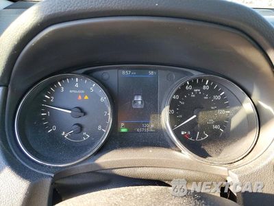 Zdjęcie 9 z 12 samochodu: 2019 NISSAN ROGUE SV VIN:5N1AT2MV2KC830988 - miniatura