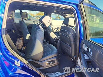 Zdjęcie 11 z 13 samochodu: 2025 BMW X7 ALPINA XB7 VIN:5UX43EM00S9Z84327 - miniatura