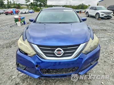 Piąte zdjęcie samochodu w środku: 2016 NISSAN ALTIMA 2.5 SR VIN:1N4AL3AP8GC206979 - miniatura