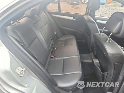 Zdjęcie 10 z 12 samochodu: 2014 MERCEDES-BENZ C 300 4MATIC VIN:WDDGF8AB9ER324567 - miniatura