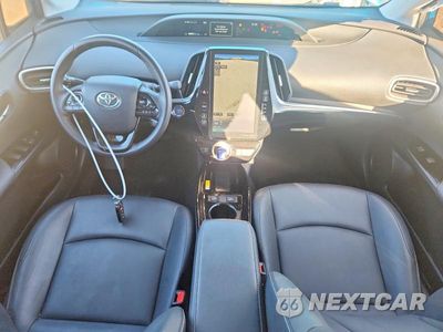 Zdjęcie 8 z 13 samochodu: 2022 TOYOTA PRIUS PRIME XLE VIN:JTDKAMFP9N3211351 - miniatura