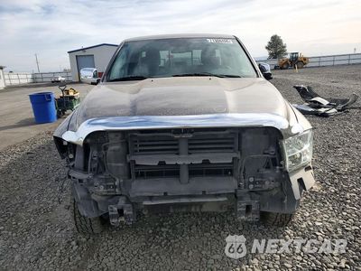 Piąte zdjęcie samochodu w środku: 2015 RAM 1500 SLT VIN:1C6RR7GTXFS659455 - miniatura
