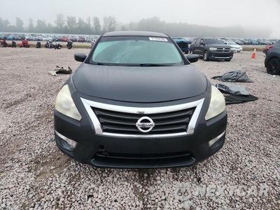 Piąte zdjęcie samochodu w środku: 2015 NISSAN ALTIMA 2.5 S VIN:1N4AL3AP7FC423759 - miniatura
