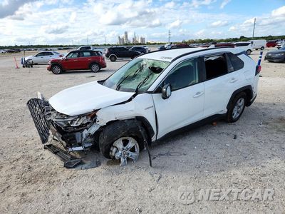 2021 TOYOTA RAV4 LE JTMLWRFV1MD128698 - główne zdjęcie licytacji z USA - miniatura